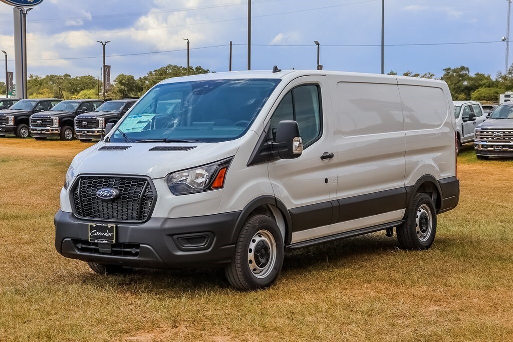 2024 Ford Transit photo 4
