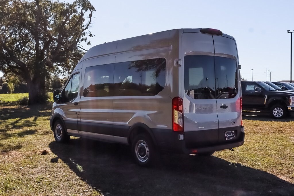 2024 Ford Transit photo 3