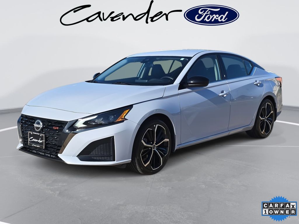 2025 Nissan Altima 2.5 SR FWD