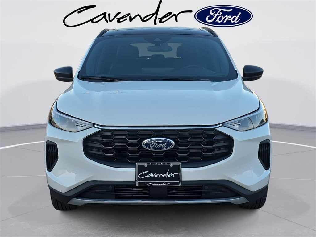 2026 Ford Escape ST-Line photo 2