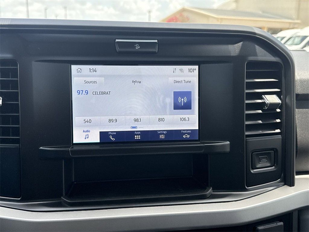 2025 Ford F-350 Super Duty XLT - Photo 11