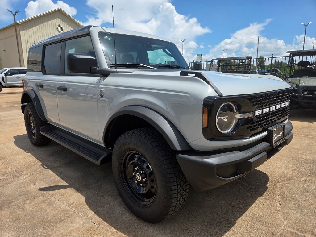 New 2026 Ford Bronco Big Bend Black Appearance SUV