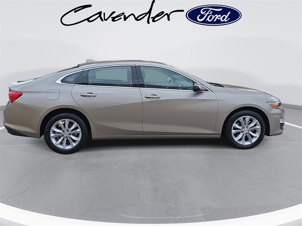 2024 Chevrolet Malibu 1LT photo 4