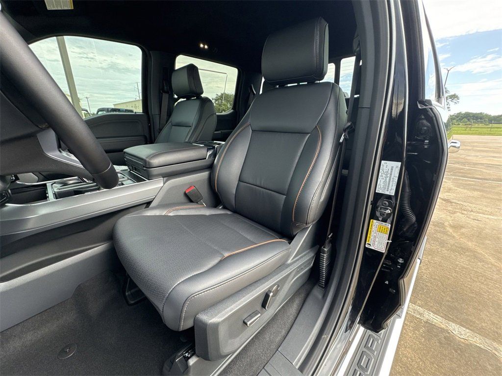 2025 Ford F-150 Lariat - Photo 12