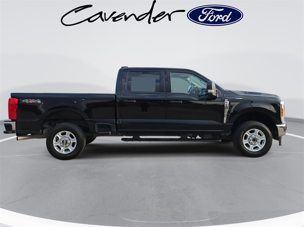 Used 2025 Ford F-250 XLT Truck