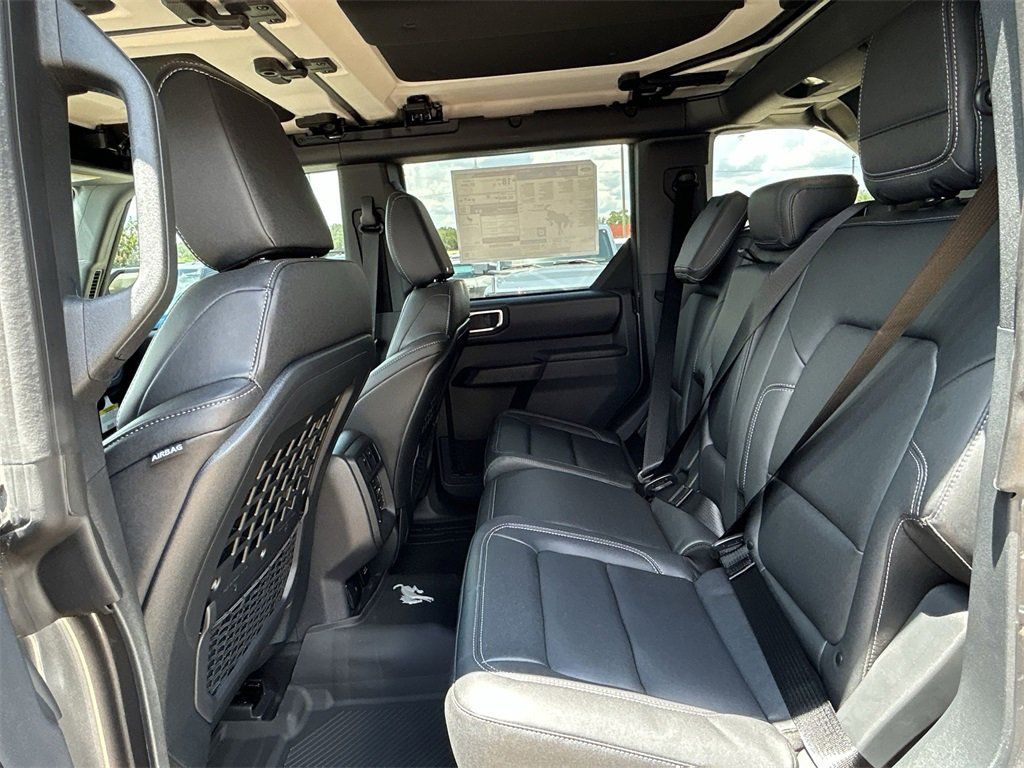 2025 Ford Bronco 4-Door Badlands - Photo 17