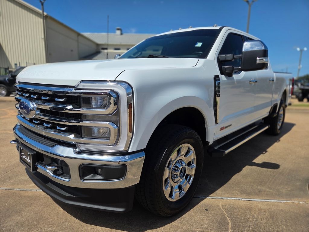 Used 2024 Ford F-250 Lariat Truck