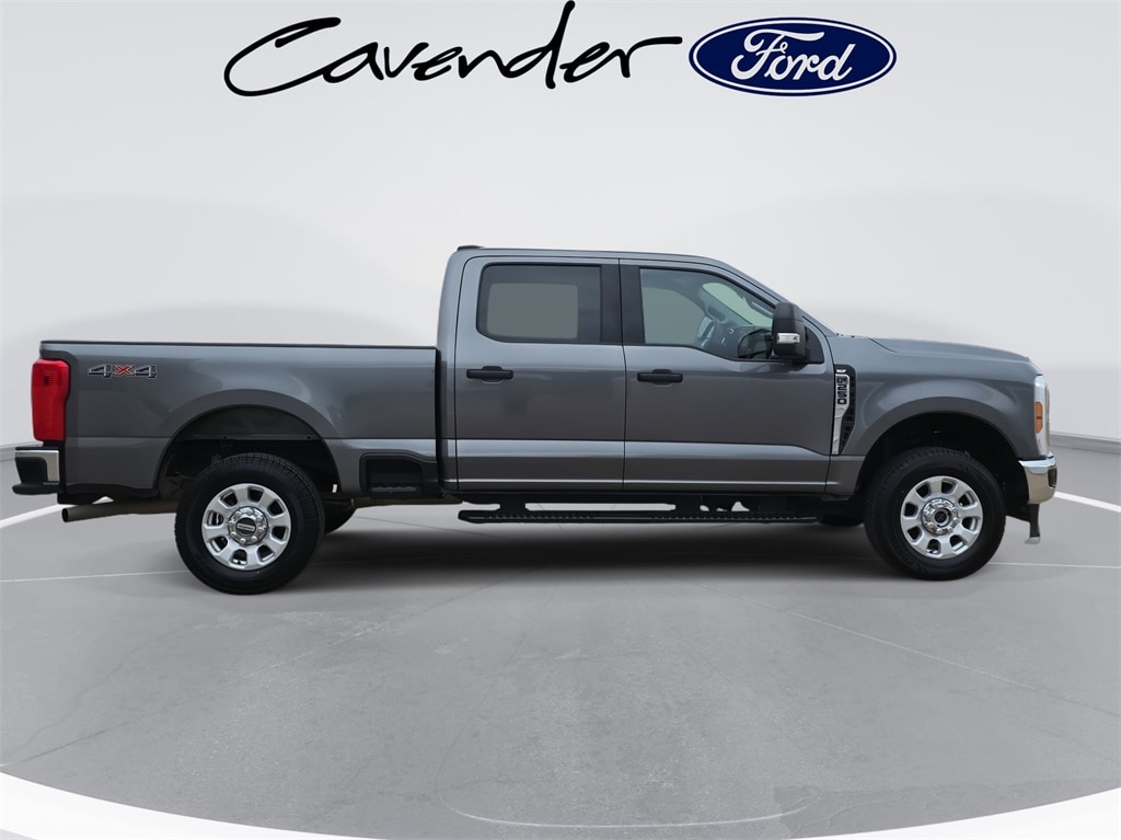 Used 2024 Ford F-250 XLT Truck