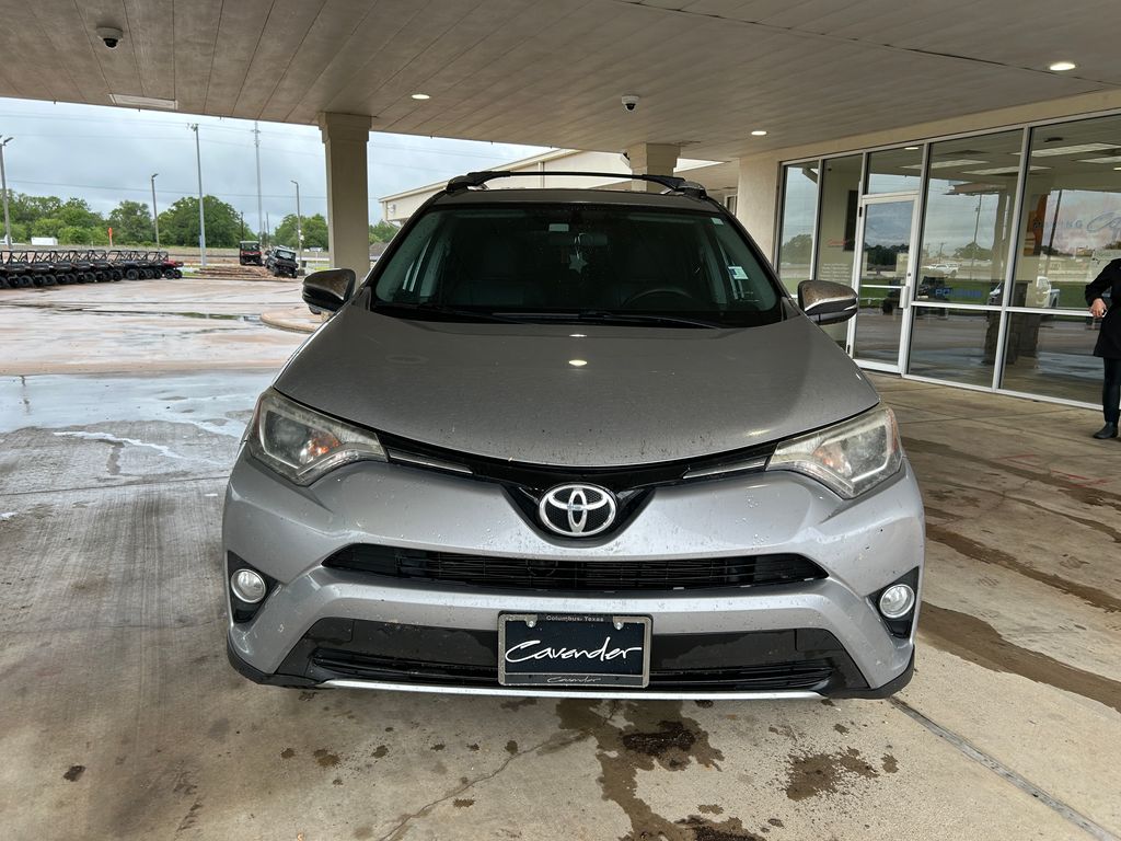 Used 2016 Toyota RAV4 XLE with VIN 2T3WFREV8GW246186 for sale in Columbus, TX