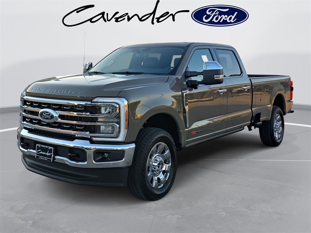 New 2026 Ford Super Duty F-350 King Ranch FX4 Off Road Truck