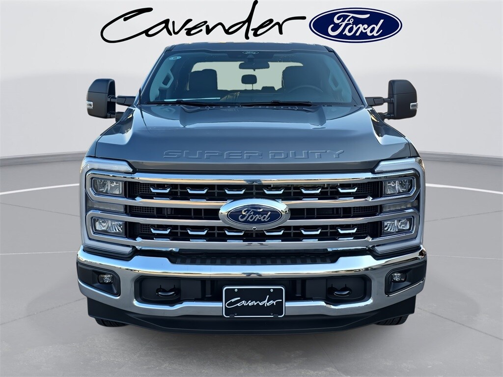 2026 Ford F-250 XLT photo 2