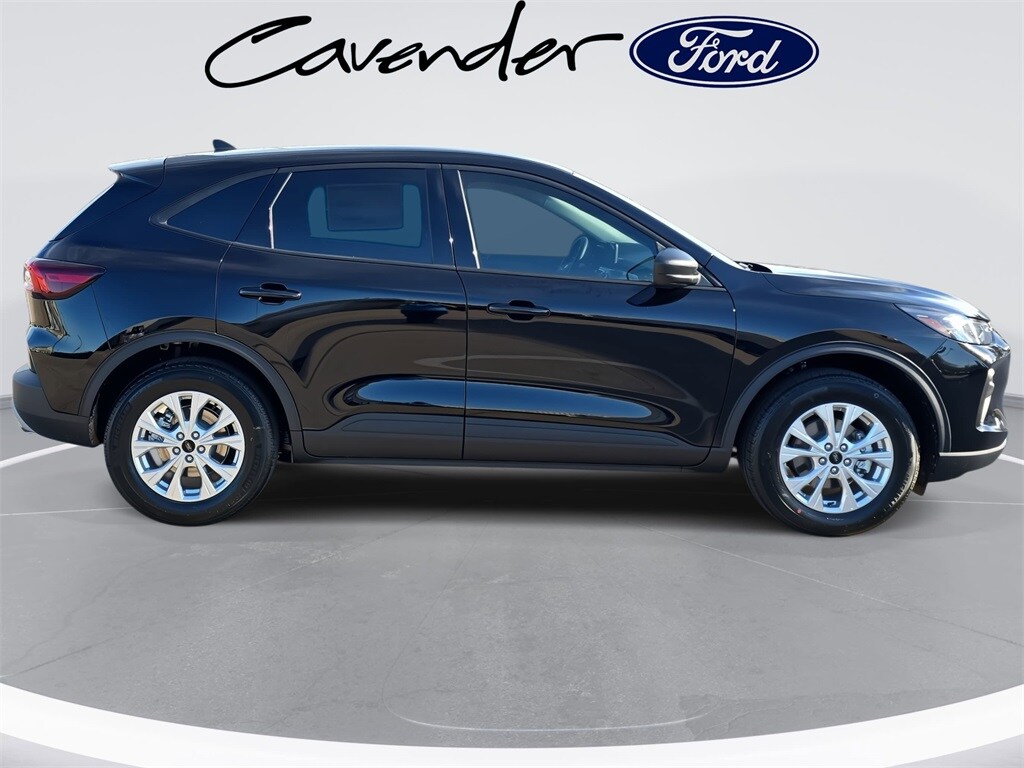 2026 Ford Escape Active photo 4