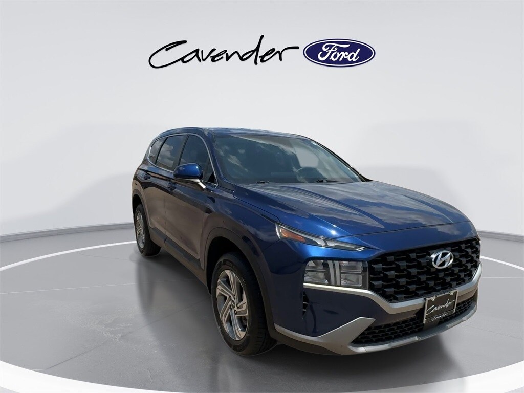 2023 Hyundai Santa Fe SE photo 2