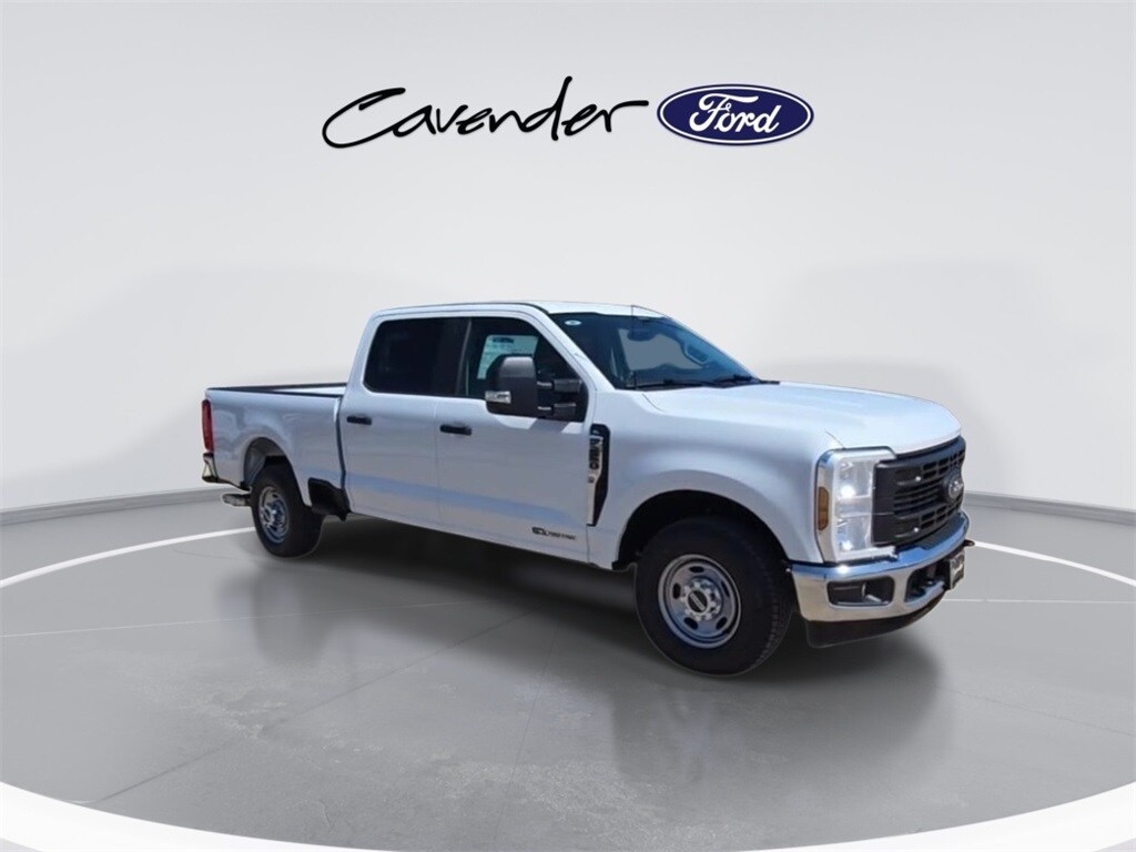 2025 Ford F-250 XL photo 2