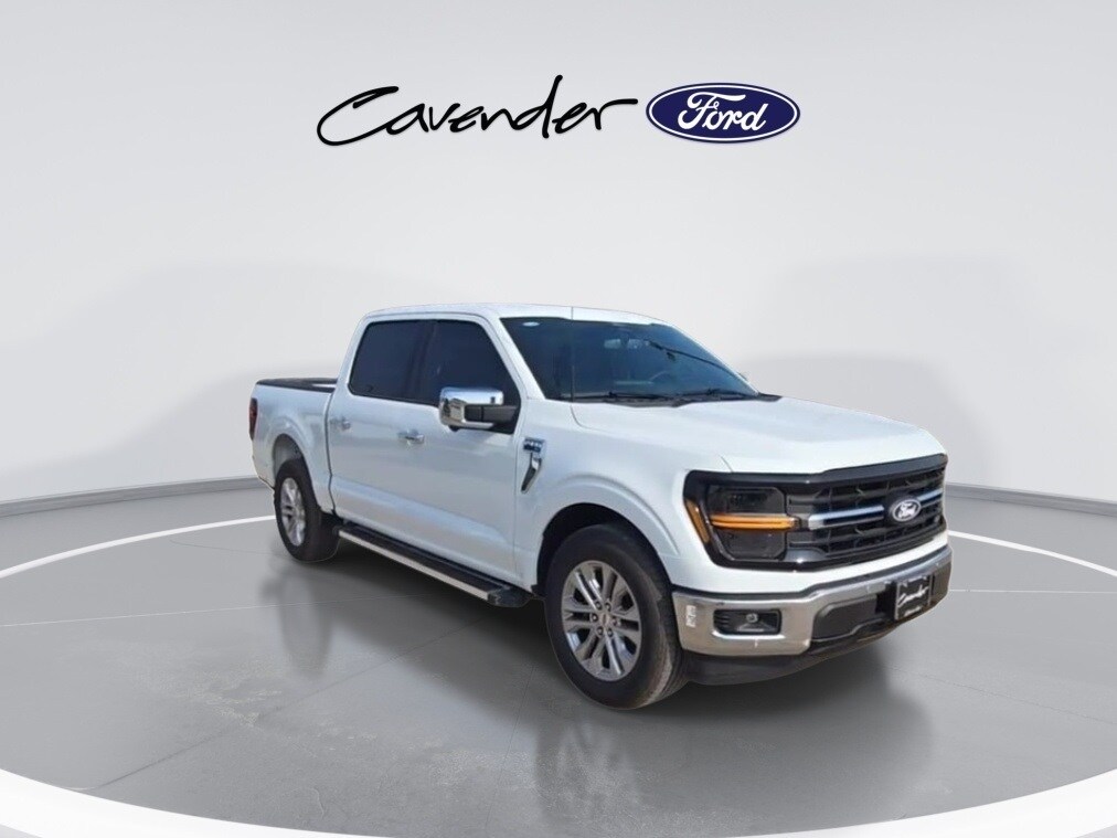 2025 Ford F-150 XLT photo 2