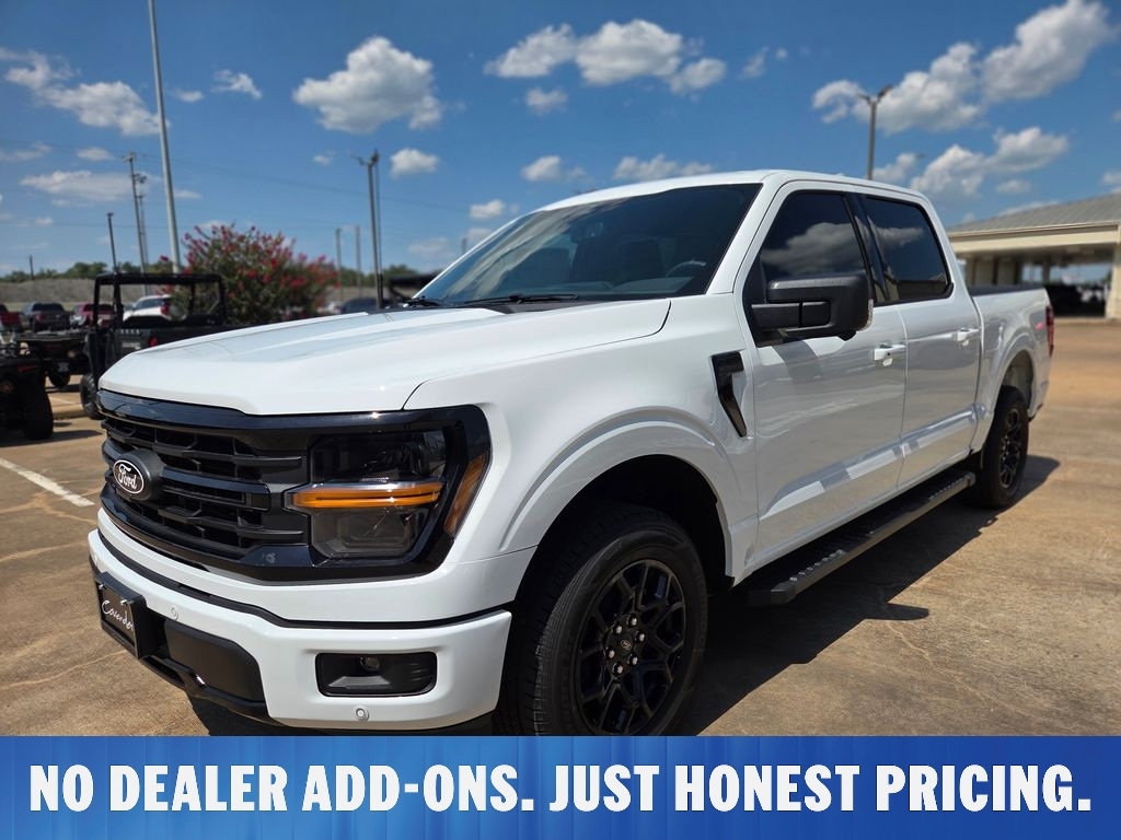 New 2026 Ford F-150 XLT Black Appearance