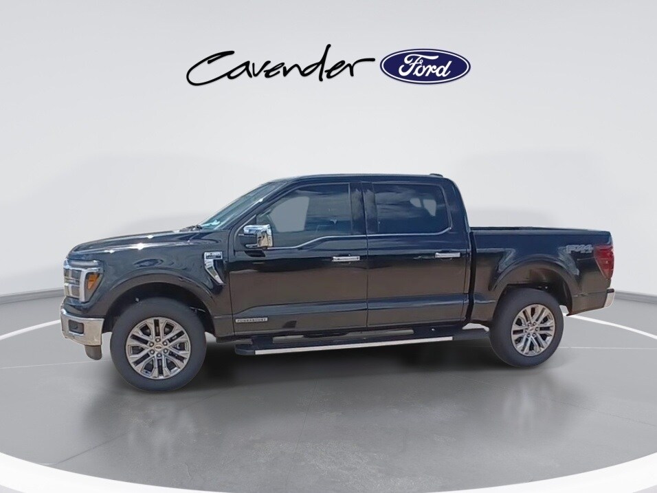 2025 Ford F-150 Lariat FX4 photo 4