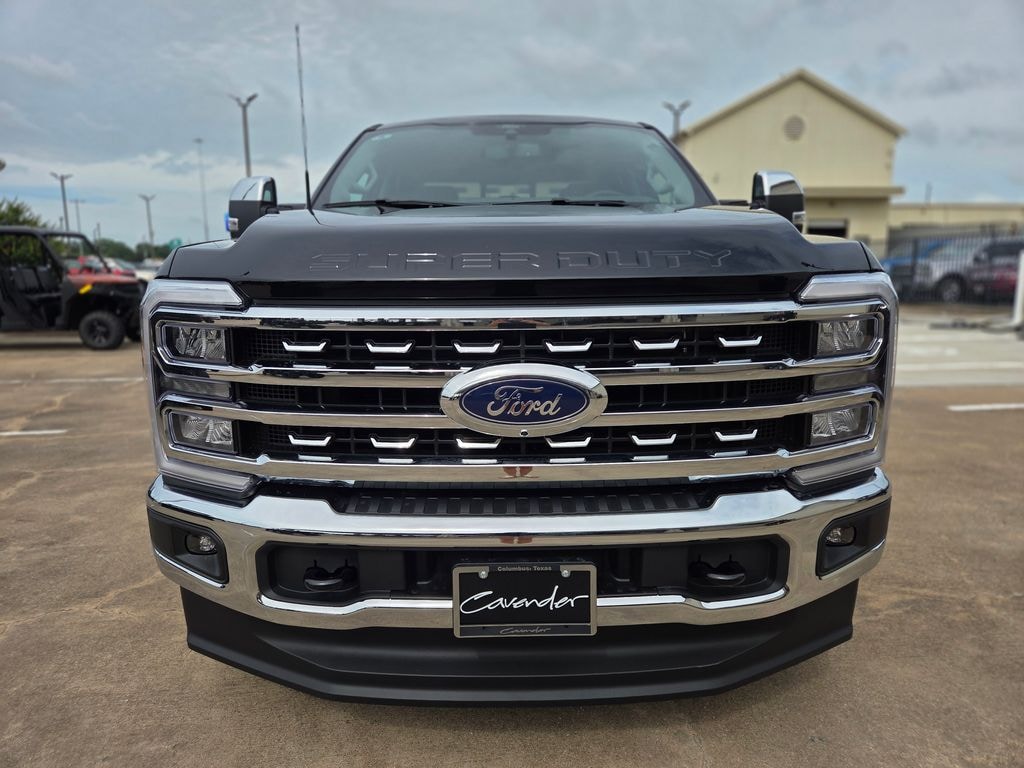 New 2026 Ford Super Duty F-250 Lariat FX4 Off Road Truck