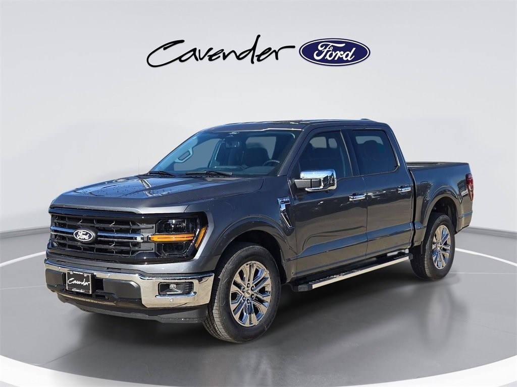 2025 Ford F-150 XLT's photo