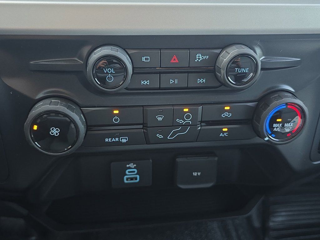 2026 Ford F-250 Super Duty XL - Photo 22