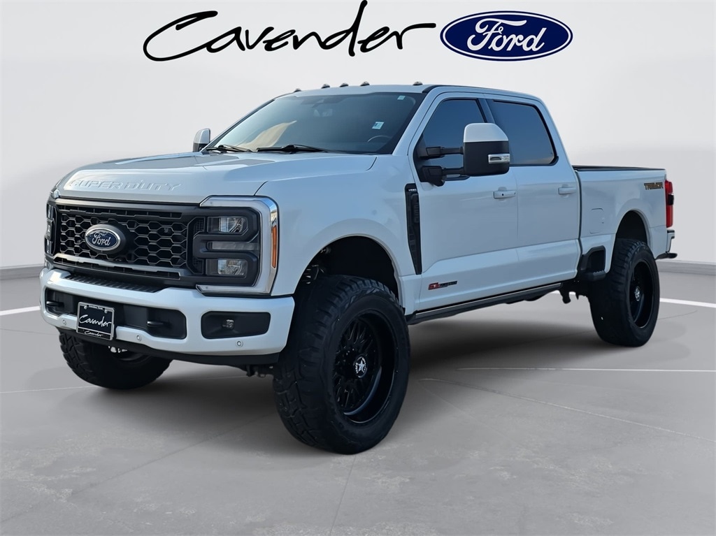 2023 Ford F-250 Super Duty Lariat's photo