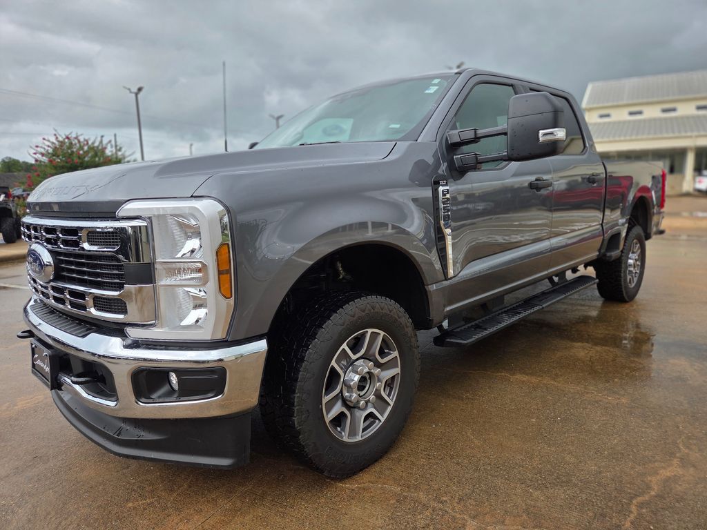 2025 Ford F-250 Truck 