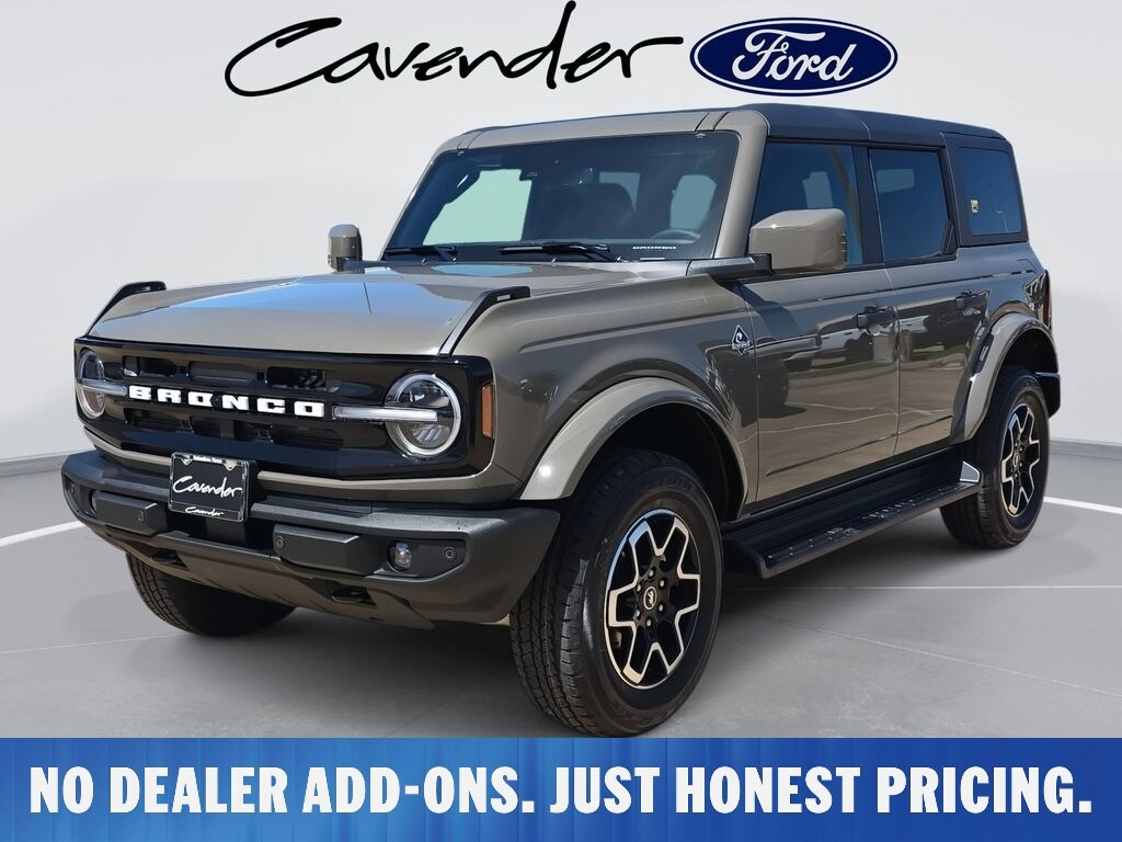 New 2026 Ford Bronco Outer Banks SUV