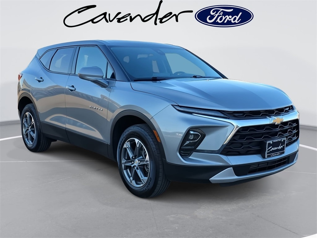 Used 2025 Chevrolet Blazer LT SUV
