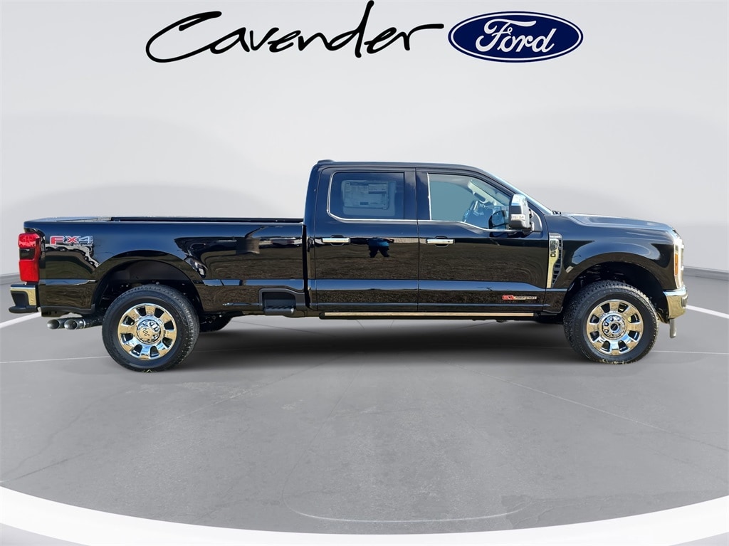 New 2026 Ford Super Duty F-350 King Ranch FX4 Off Road Truck