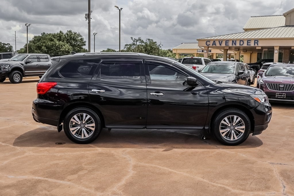 Used 2020 Nissan Pathfinder SV with VIN 5N1DR2BN4LC633451 for sale in Columbus, TX