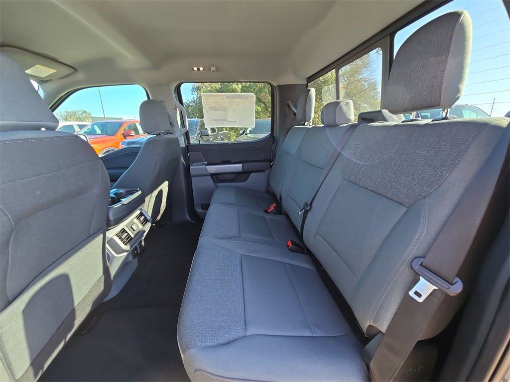 2025 Ford F-150 XLT - Photo 19