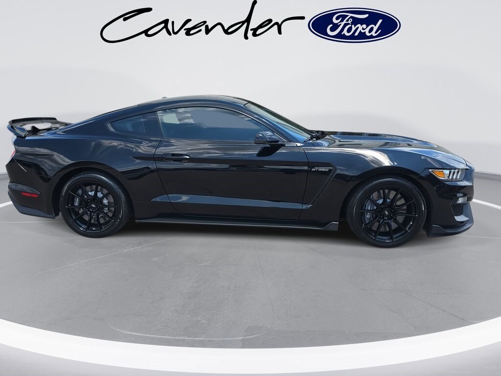 2019 Ford Mustang Shelby GT350 photo 4