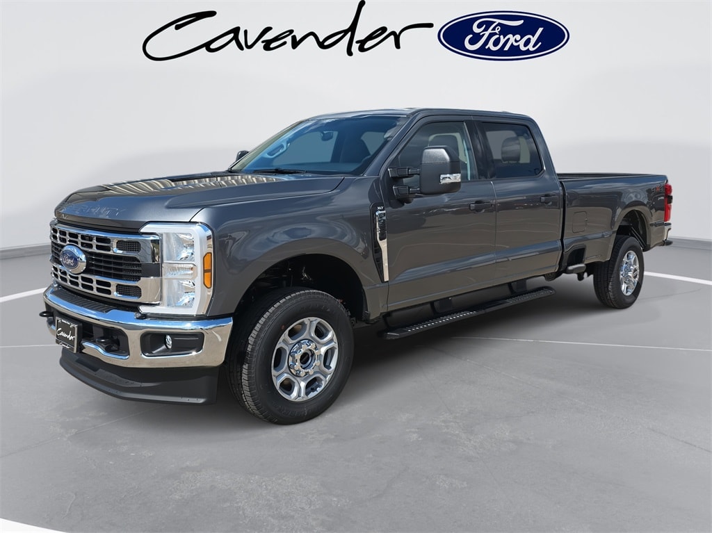 2026 Ford F-350 Super Duty XLT's photo
