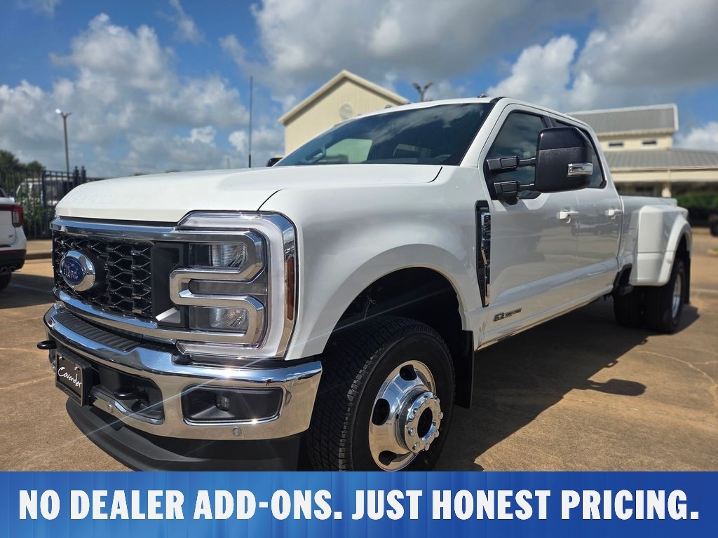 New 2026 Ford Super Duty F-350 Lariat Ultimate FX4 Off Road