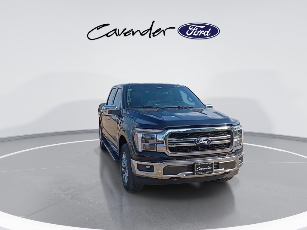 2025 Ford F-150 Lariat photo 2