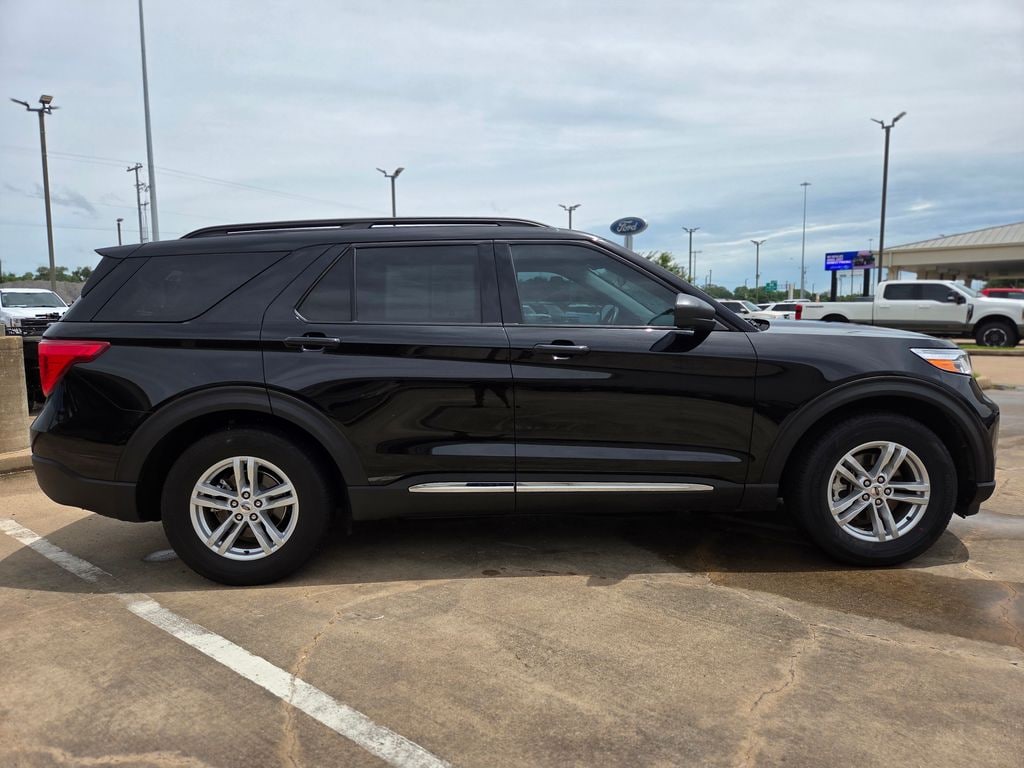 Used 2024 Ford Explorer XLT SUV