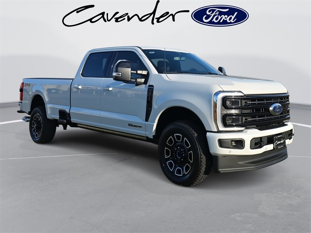 2026 Ford F-250 Platinum photo 3