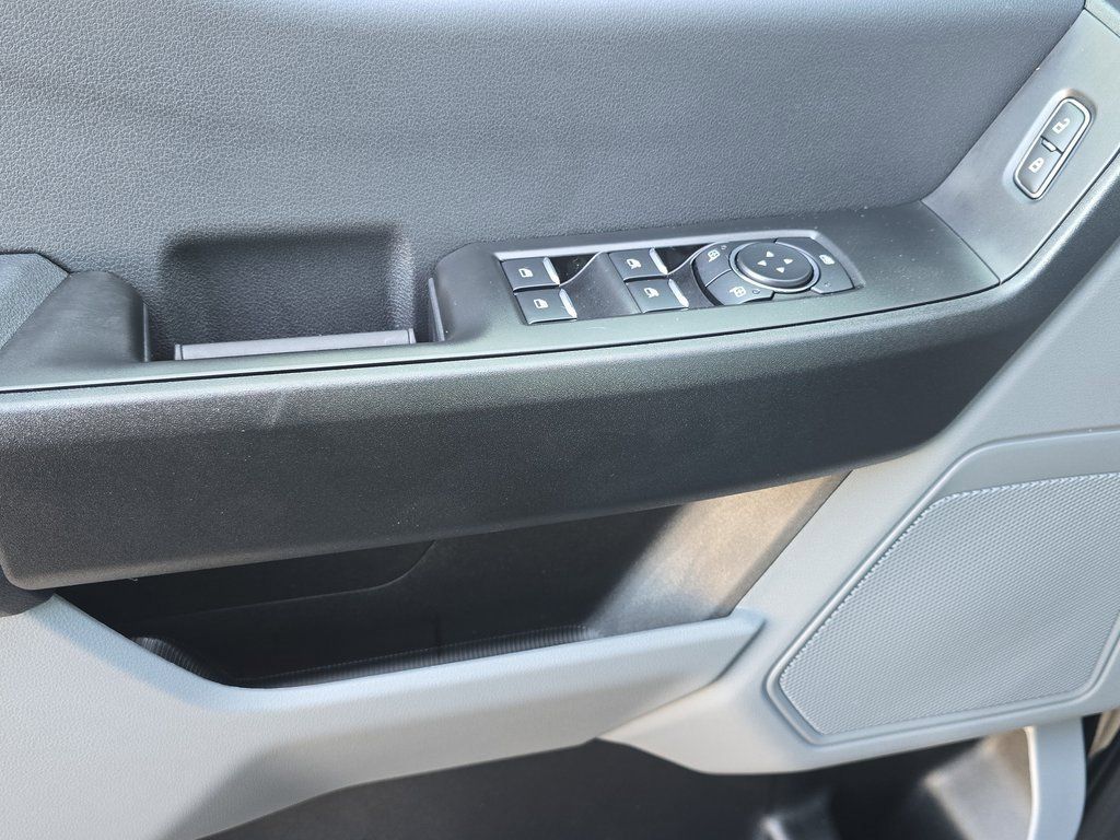 2026 Ford F-250 Super Duty XL - Photo 25