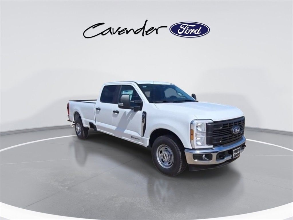 New 2025 Ford Super Duty F-350 XL Truck