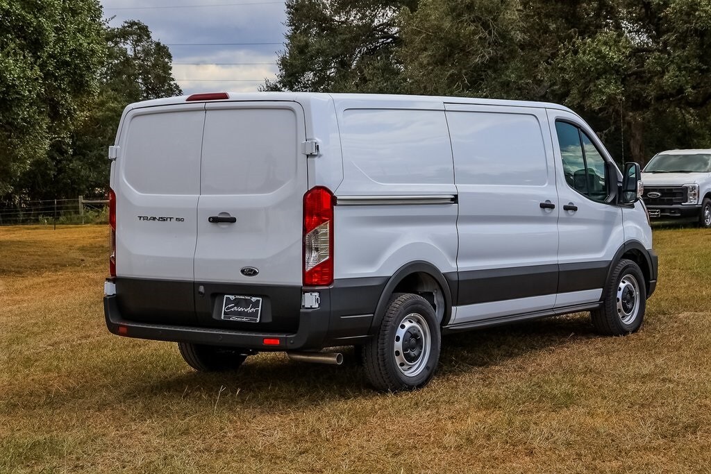 2024 Ford Transit photo 2