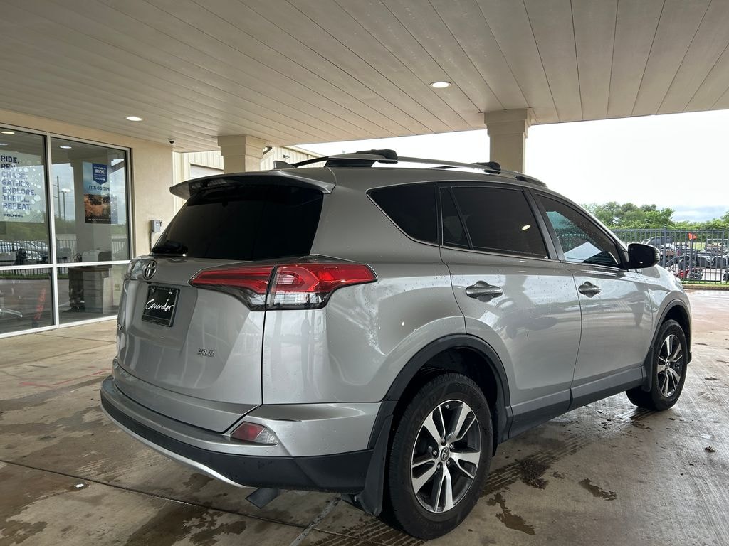Used 2016 Toyota RAV4 XLE SUV