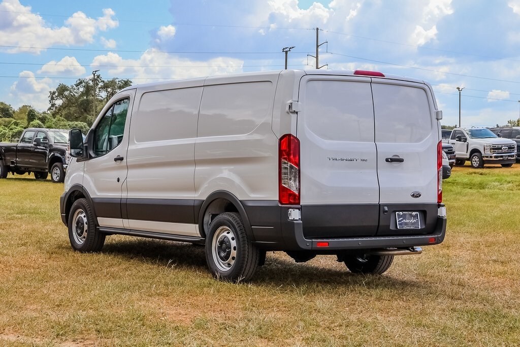 2024 Ford Transit photo 3