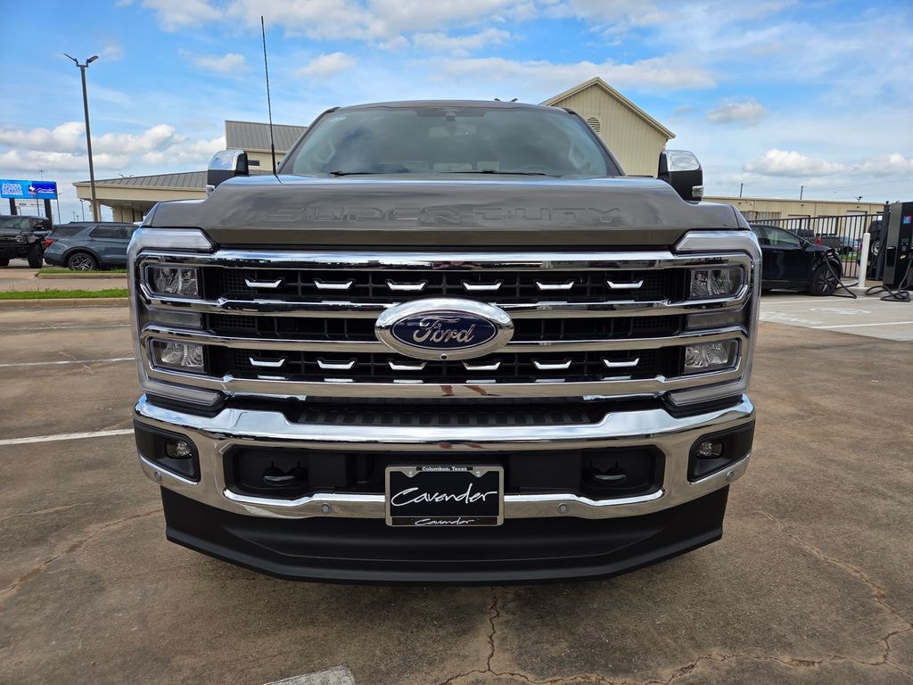 New 2026 Ford Super Duty F-250 Lariat Ultimate Premium FX4 Off Road Truck
