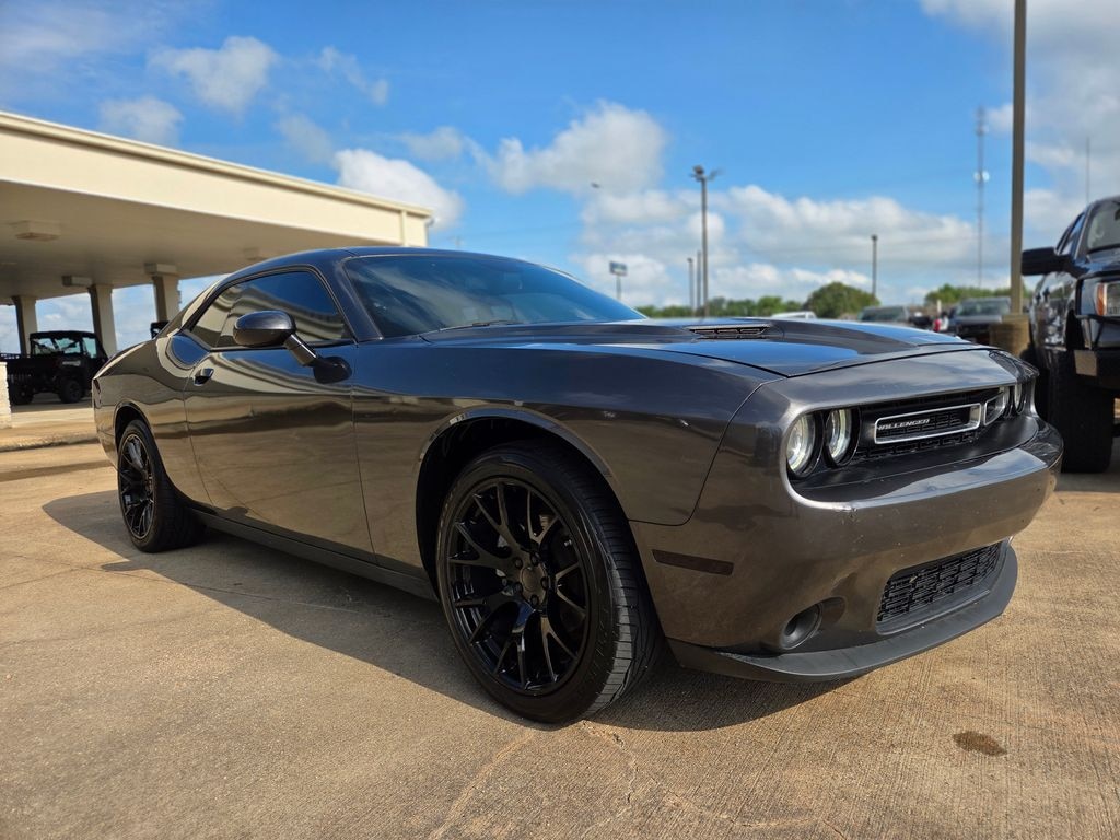 Used 2023 Dodge Challenger SXT Coupe