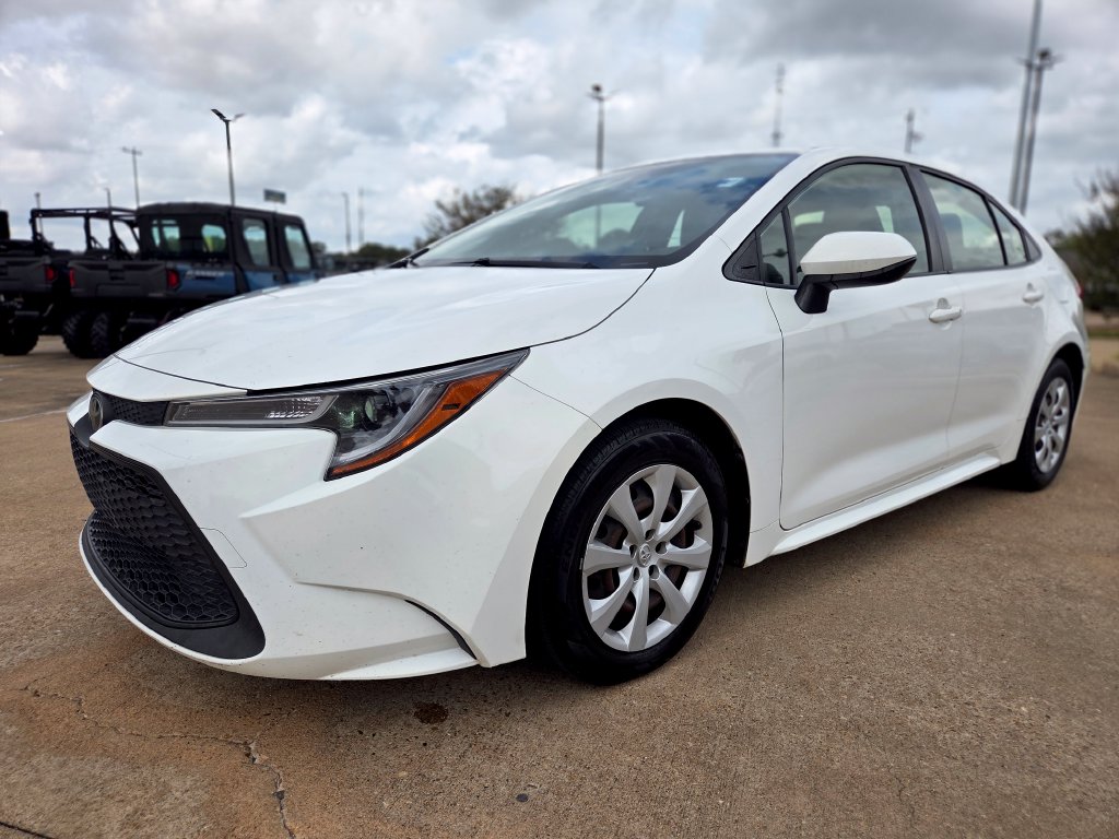 2021 Toyota Corolla LE Sedan