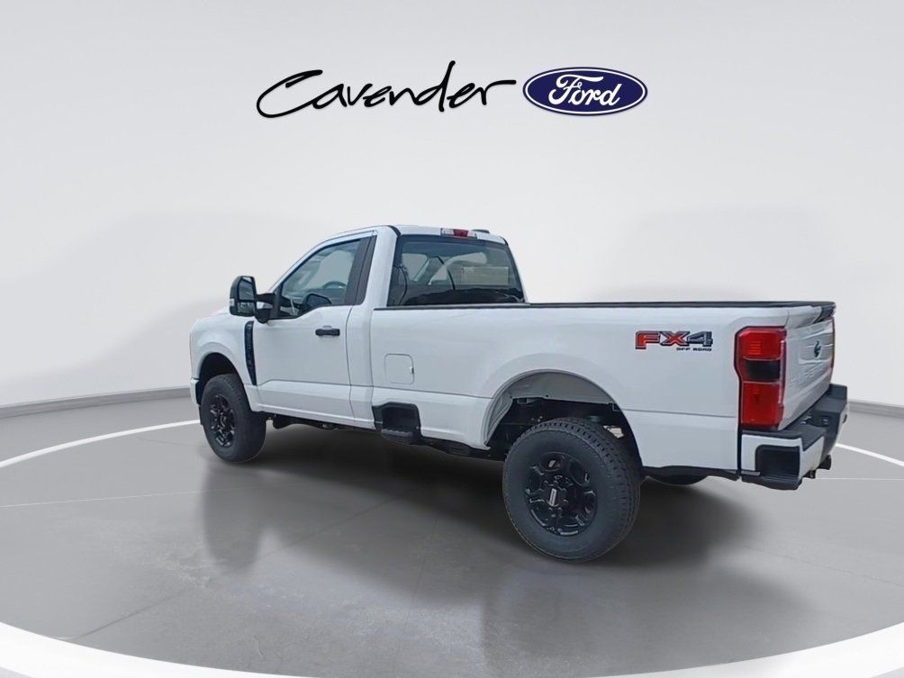 2025 Ford F-350 Super Duty XL - Photo 6