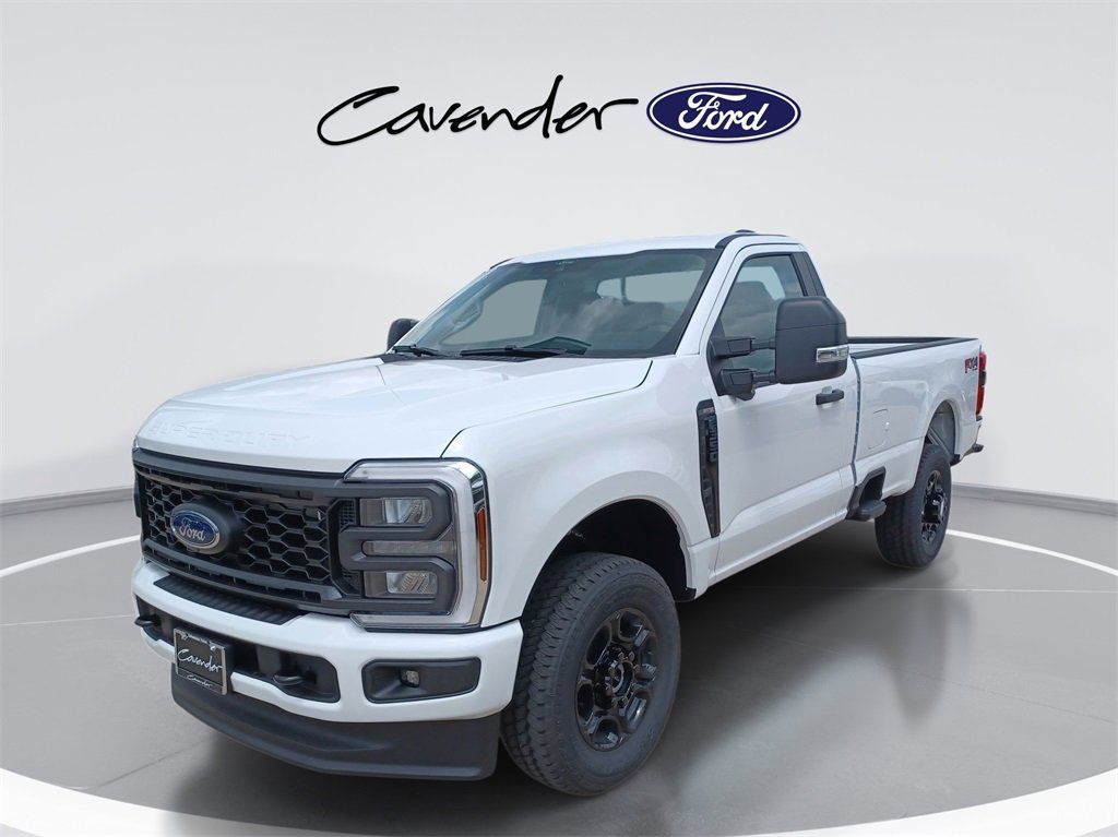 2025 Ford F-350 Super Duty XL