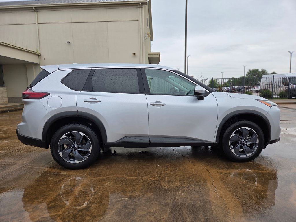 Used 2025 Nissan Rogue SV SUV