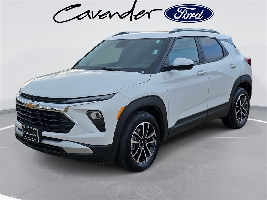 Used 2025 Chevrolet Trailblazer LT SUV