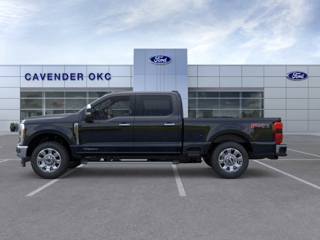 New 2026 Ford F-250SD Lariat Truck Crew Cab